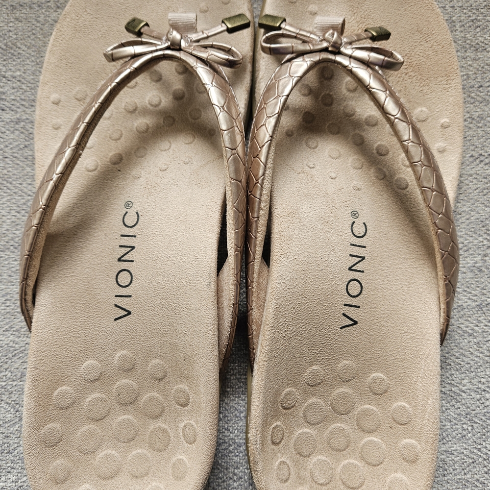 Vionic Tan Sandals with Textured Footbed